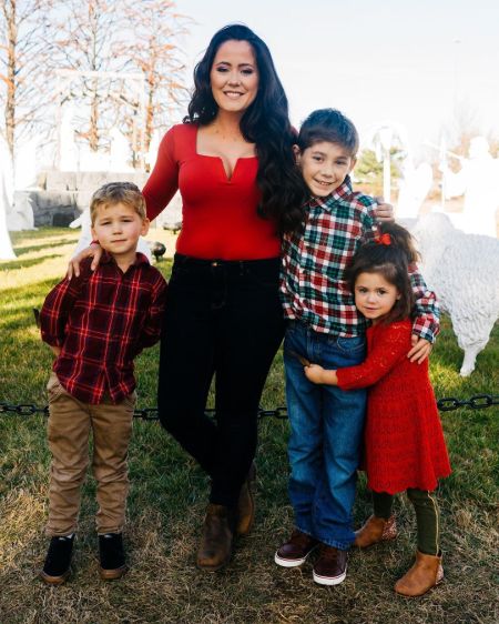 Jenelle with her children Ensley, Kaiser and Jace.